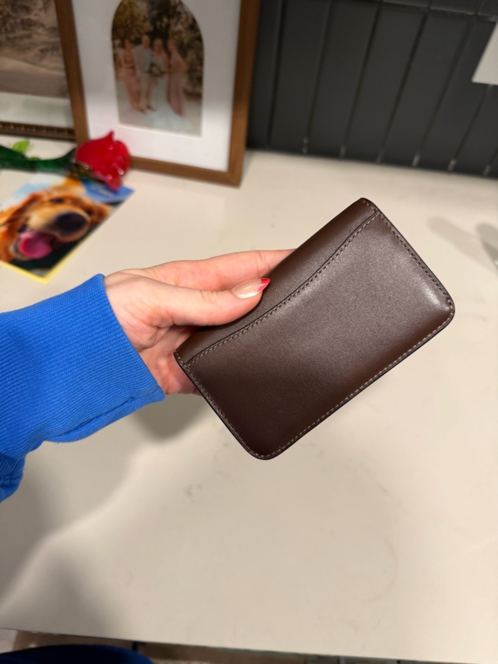 Coach Brown Leather Wallet with Gold 'C' Logo - Picture 5 of 5